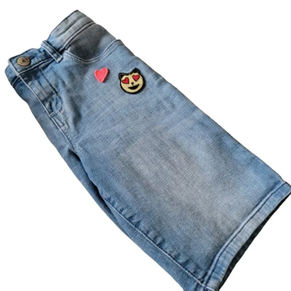 OshKosh Girls Denim Shorts Stretch Embroidered Cat& Heart Medium Wash Size 8